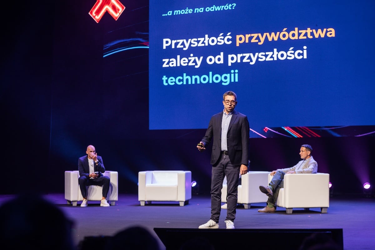 Przywództwo w erze AI. Dlaczego technologia zmienia dziś rolę lidera bardziej niż kiedykolwiek?